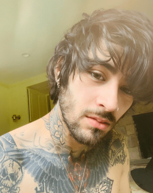 Zayn Malik reveals new tattoo of daughter Khai's name in Arabic | Daily  Mail Online